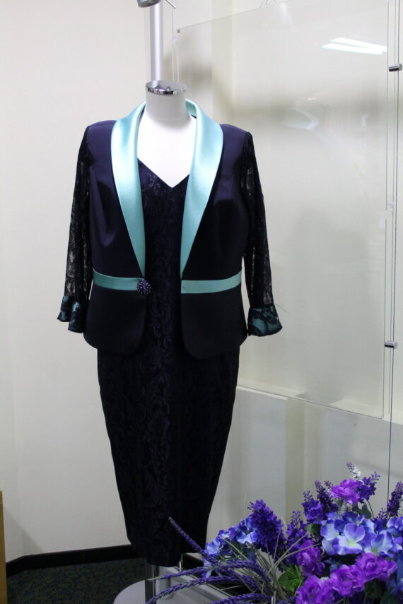 Completo Abito pizzo nero gucci + giacca cady nera